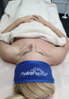 ОСЕННИЙ ОСВЕЖАЮЩИЙ УХОД ЗА КОЖЕЙ ЛИЦА С ЭКСТРАКТОМ ТЫКВЫ